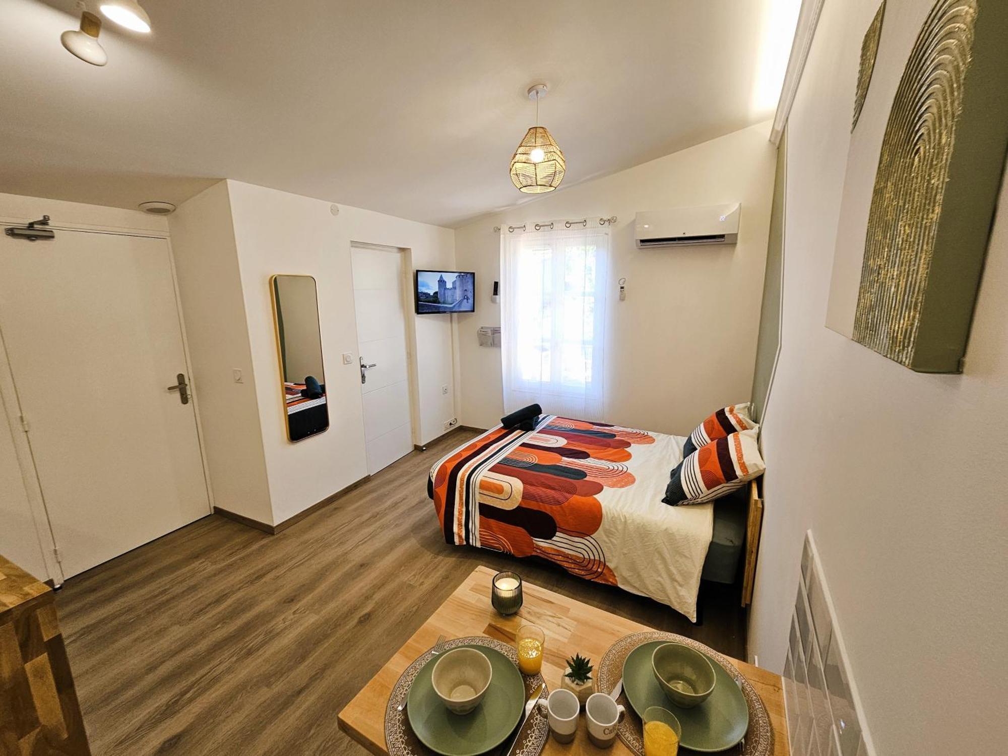 Tout Confort ! Ville, Climatisation, Parking, Wifi, Calme, Tv Carcasona Exterior foto