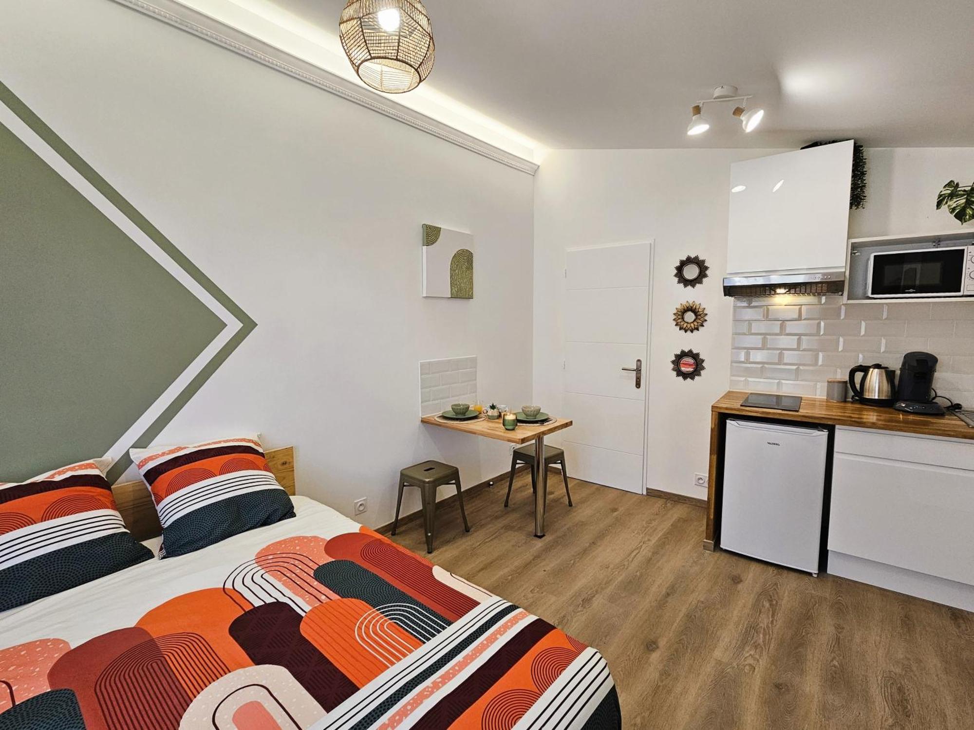 Tout Confort ! Ville, Climatisation, Parking, Wifi, Calme, Tv Carcasona Exterior foto